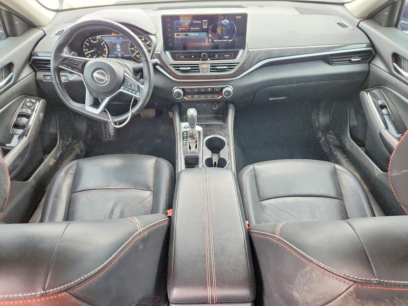 2024 Nissan Altima sr