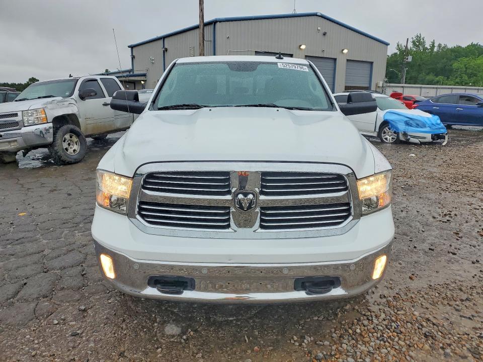 2016 Dodge RAM 1500 SLT