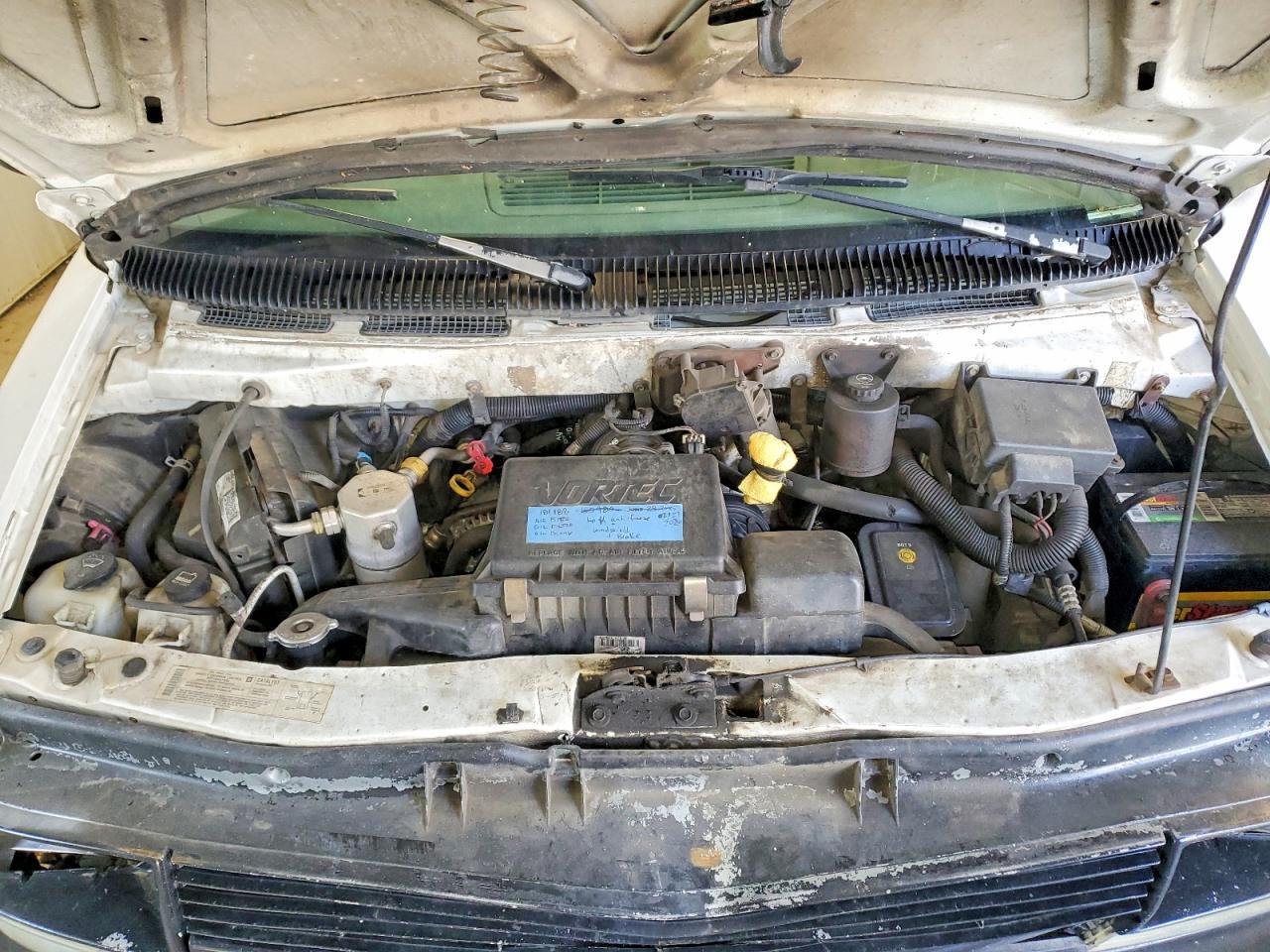 2004 Chev Astro
