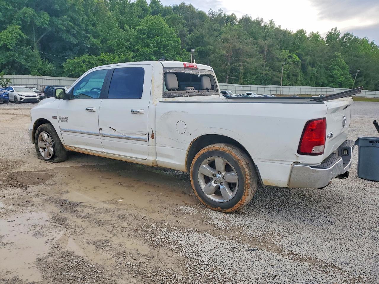 2017 Dodge RAM 1500 SLT