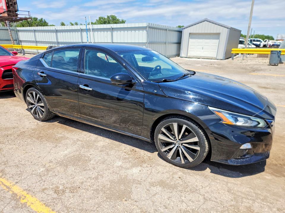 2019 Nissan Altima Platinum