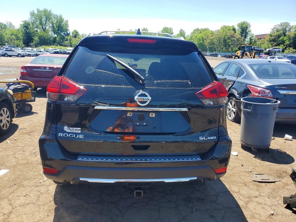 2017 Nissan Rogue sl