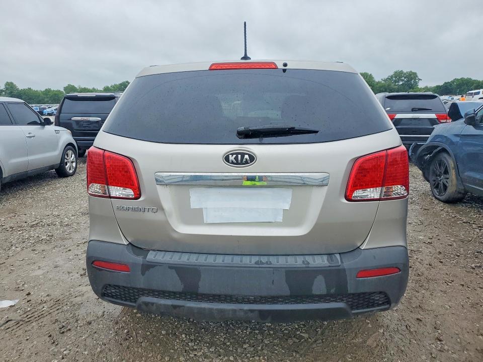 2013 KIA Sorento lx