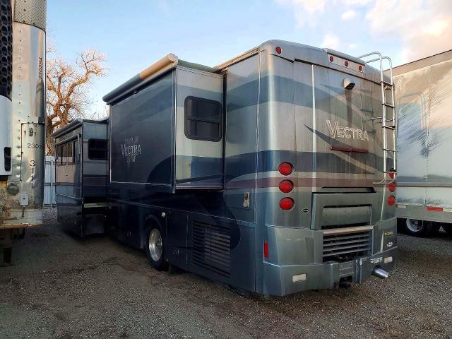 2005 Winnebago Vectra RV