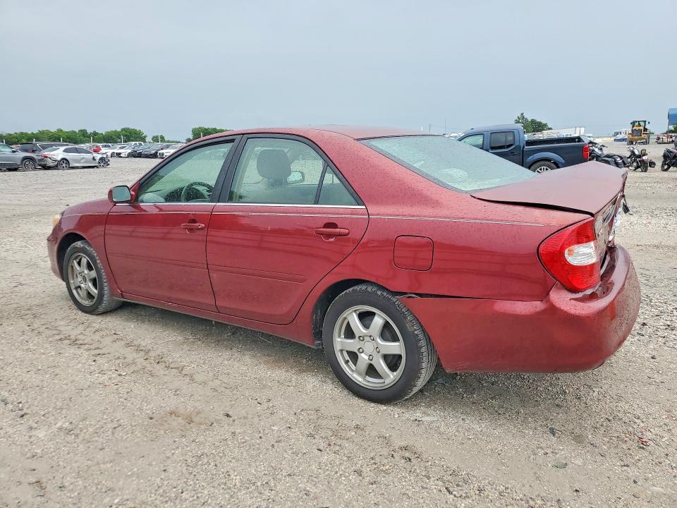 2004 Toyota Camry le