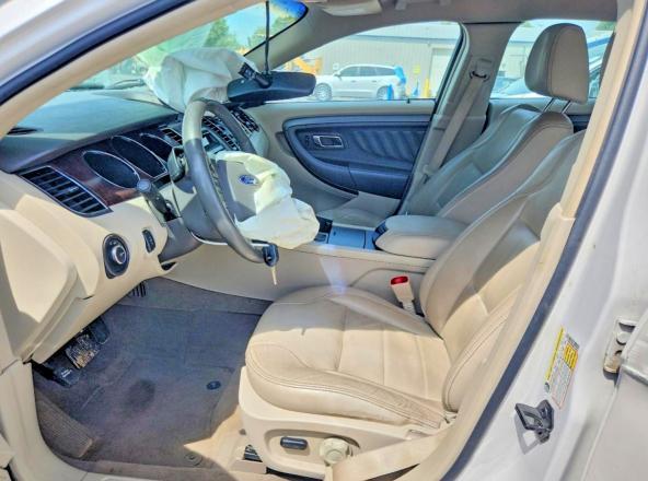 2011 Ford Taurus sel