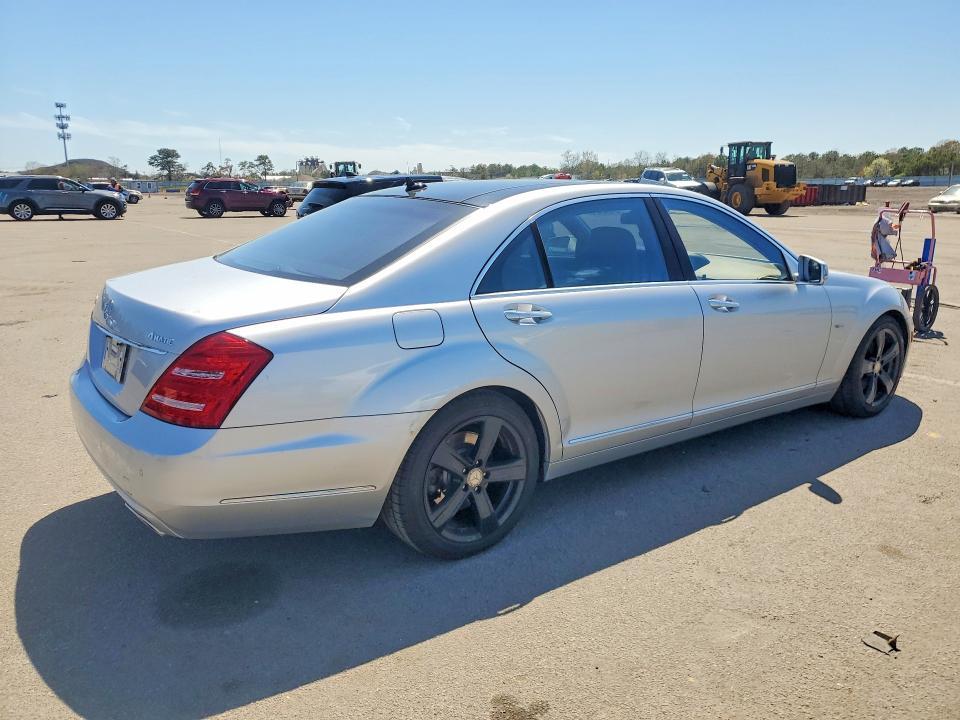 2012 Mercedes-Benz S 550 4matic
