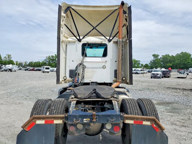 2018 Peterbilt 579 Semi Truck