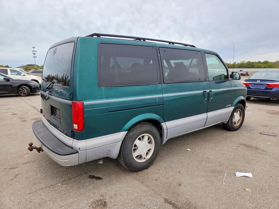 1998 Chev Astro