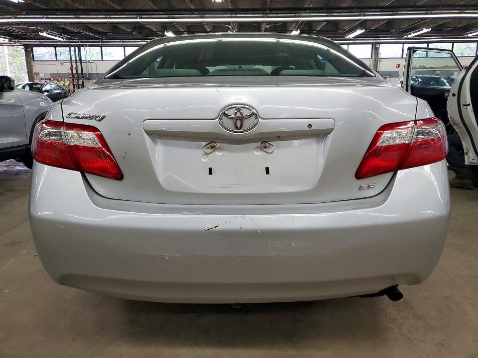 2007 Toyota Camry le
