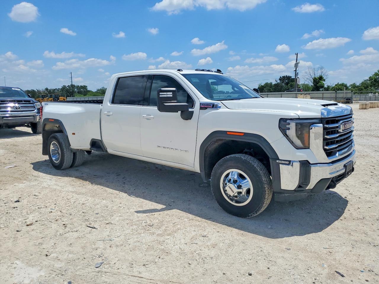 2024 GMC Sierra K3500 SLE