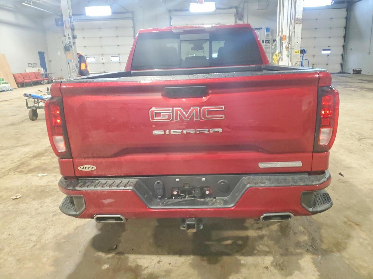 2024 GMC Sierra K1500 Elevation