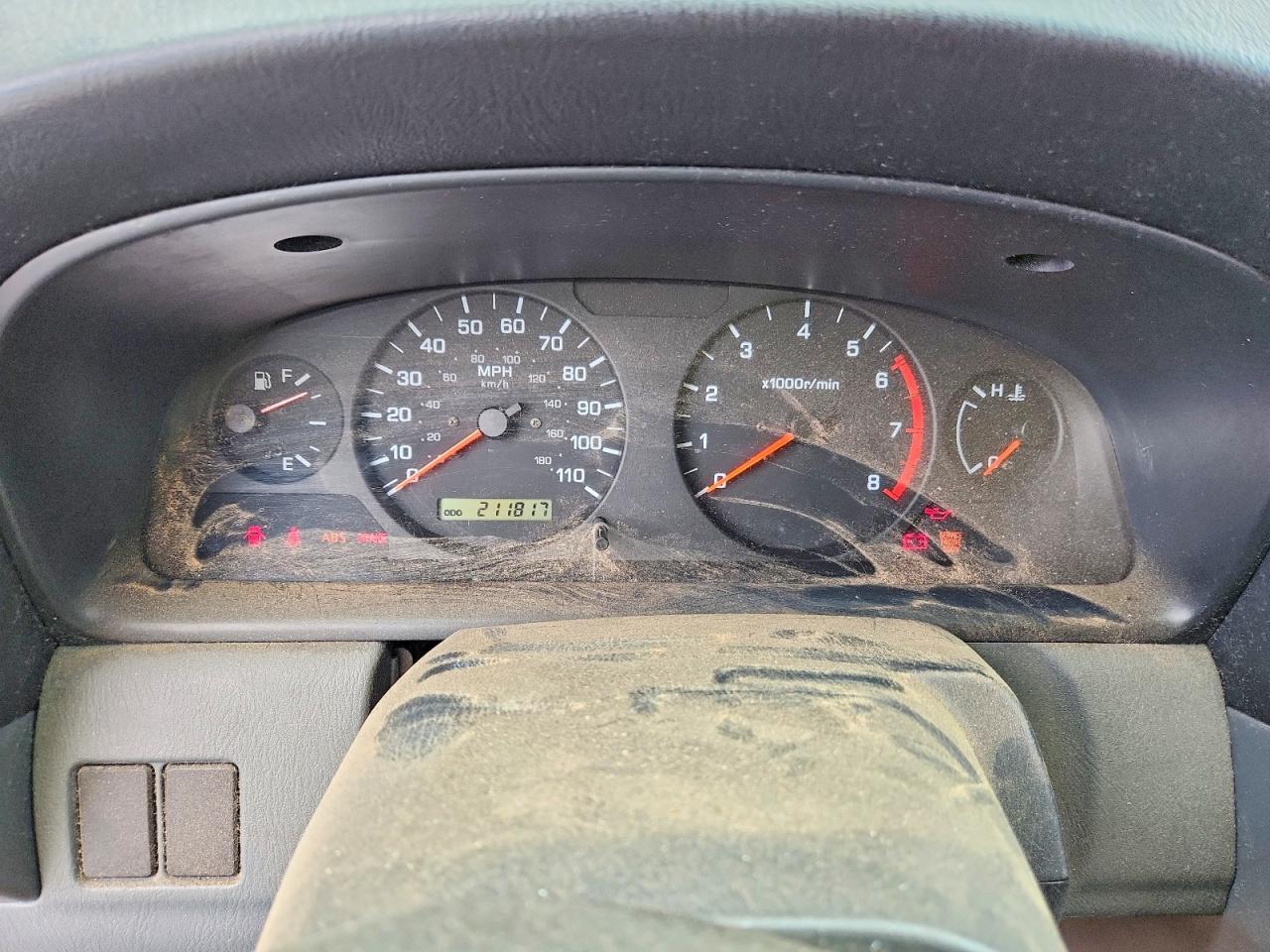 2001 Nissan Frontier XE
