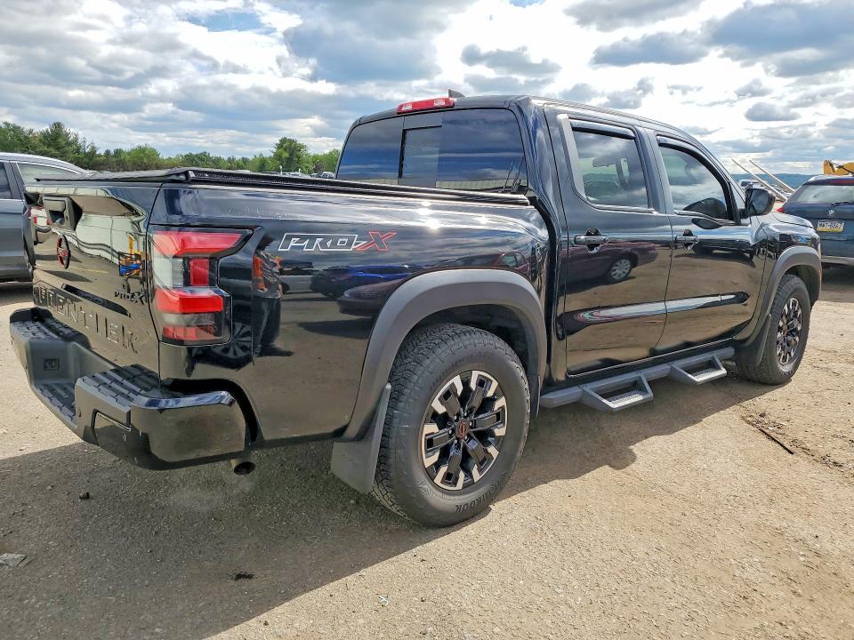 2024 Nissan Frontier PRO-X