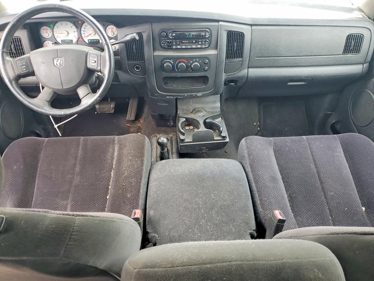 2004 Dodge RAM 1500 ST