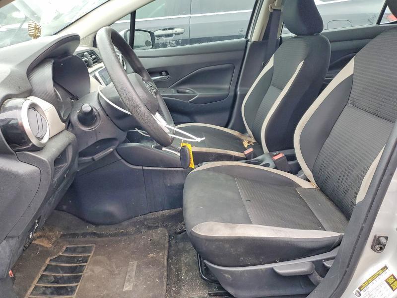 2020 Nissan Versa sv