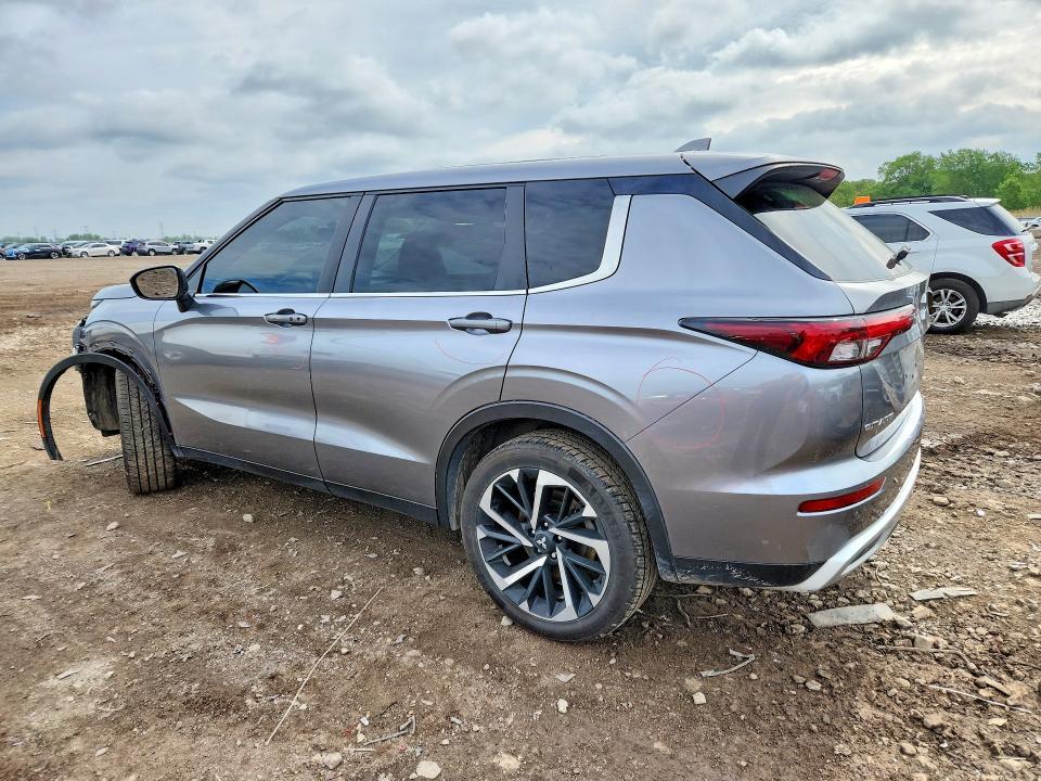2022 Mitsubishi Outlander se