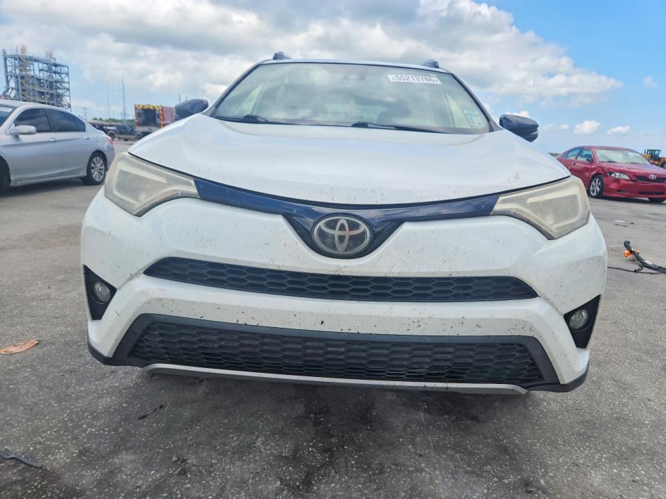 2018 Toyota Rav4 se