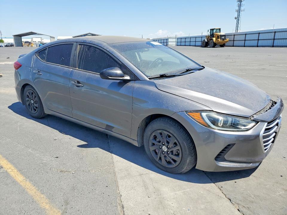 2018 Hyundai Elantra se