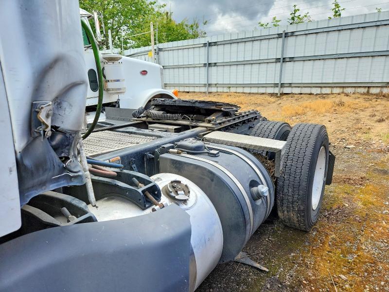2019 Peterbilt 579 Semi Truck