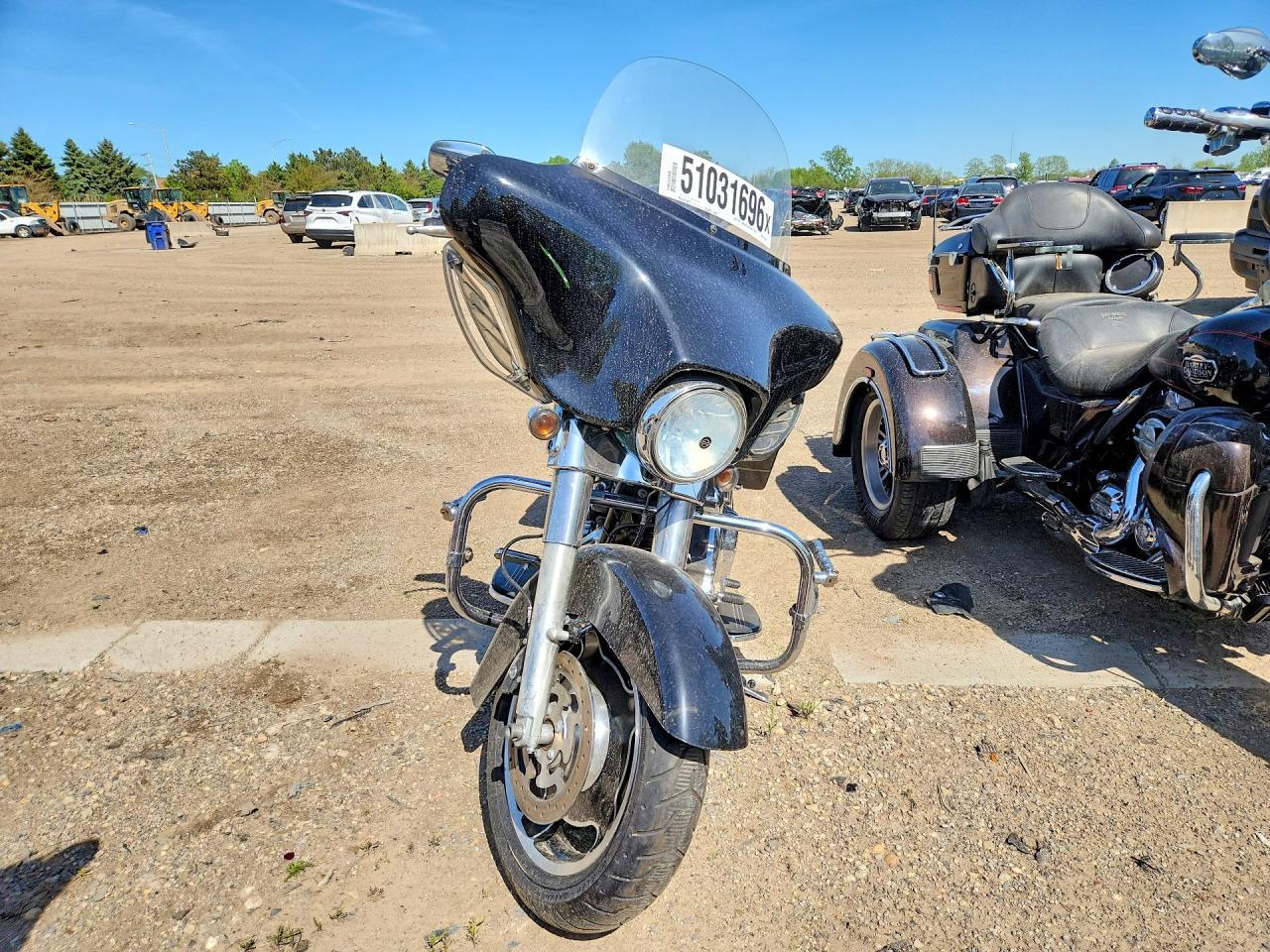 2011 Harley-Davidson Flhx
