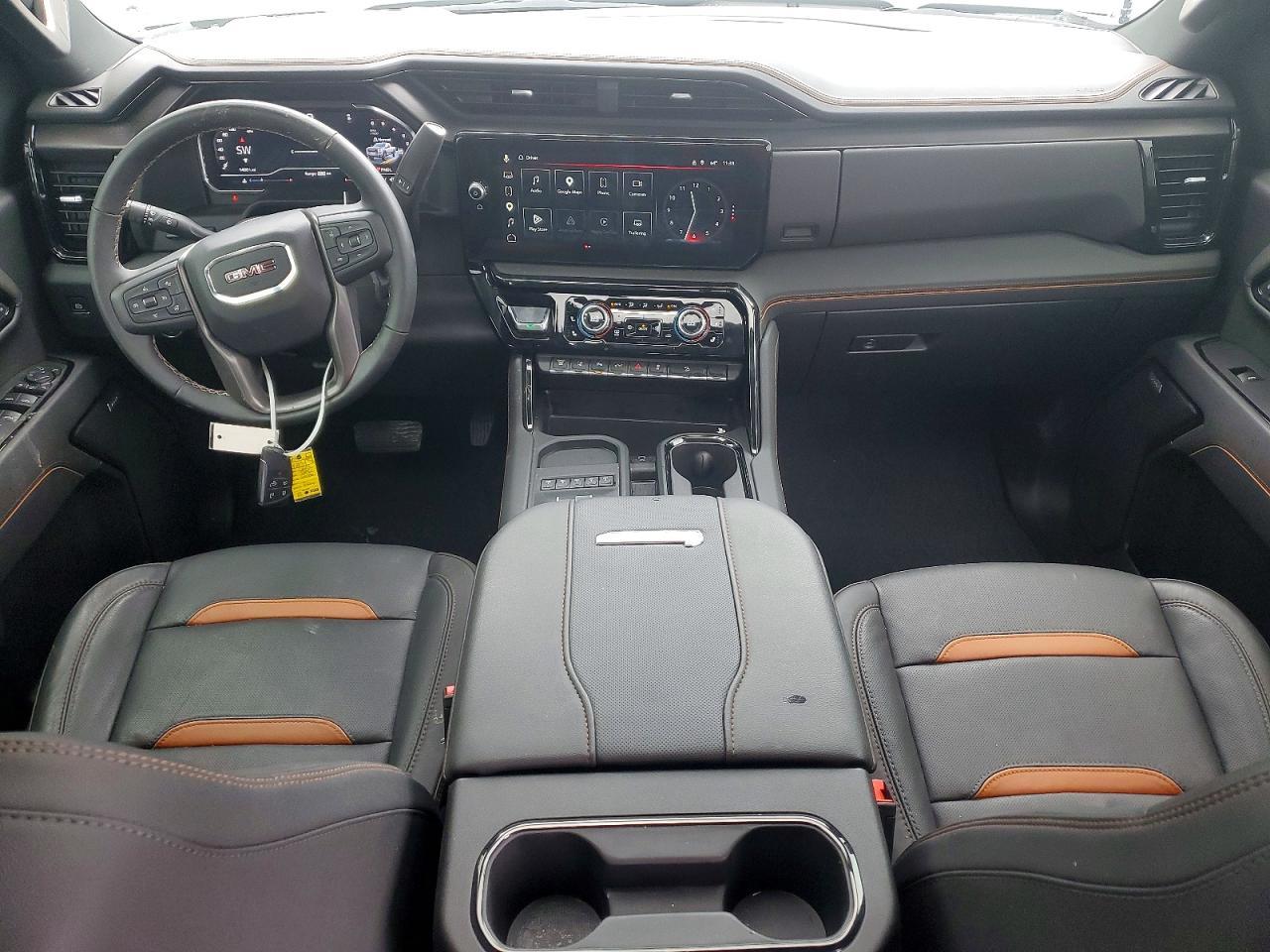 2025 GMC Sierra K2500 AT4