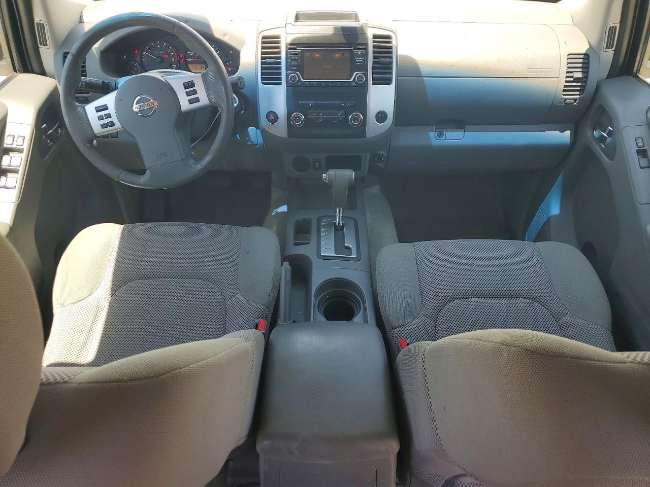 2017 Nissan Frontier SV