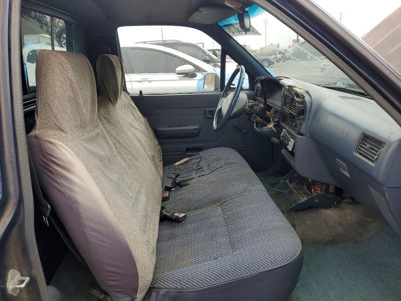 1993 Toyota Pickup Deluxe