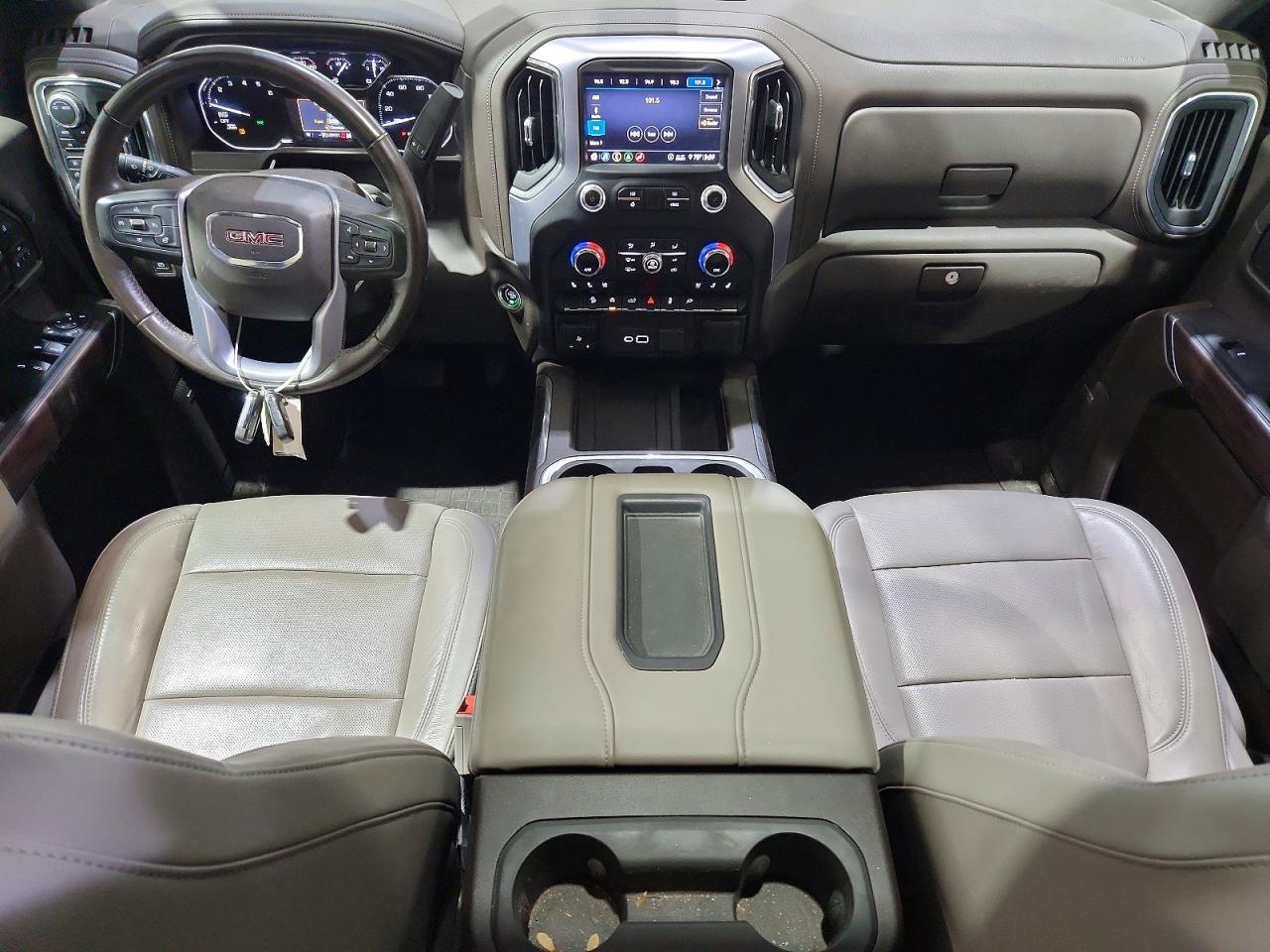 2020 GMC Sierra K1500 SLT