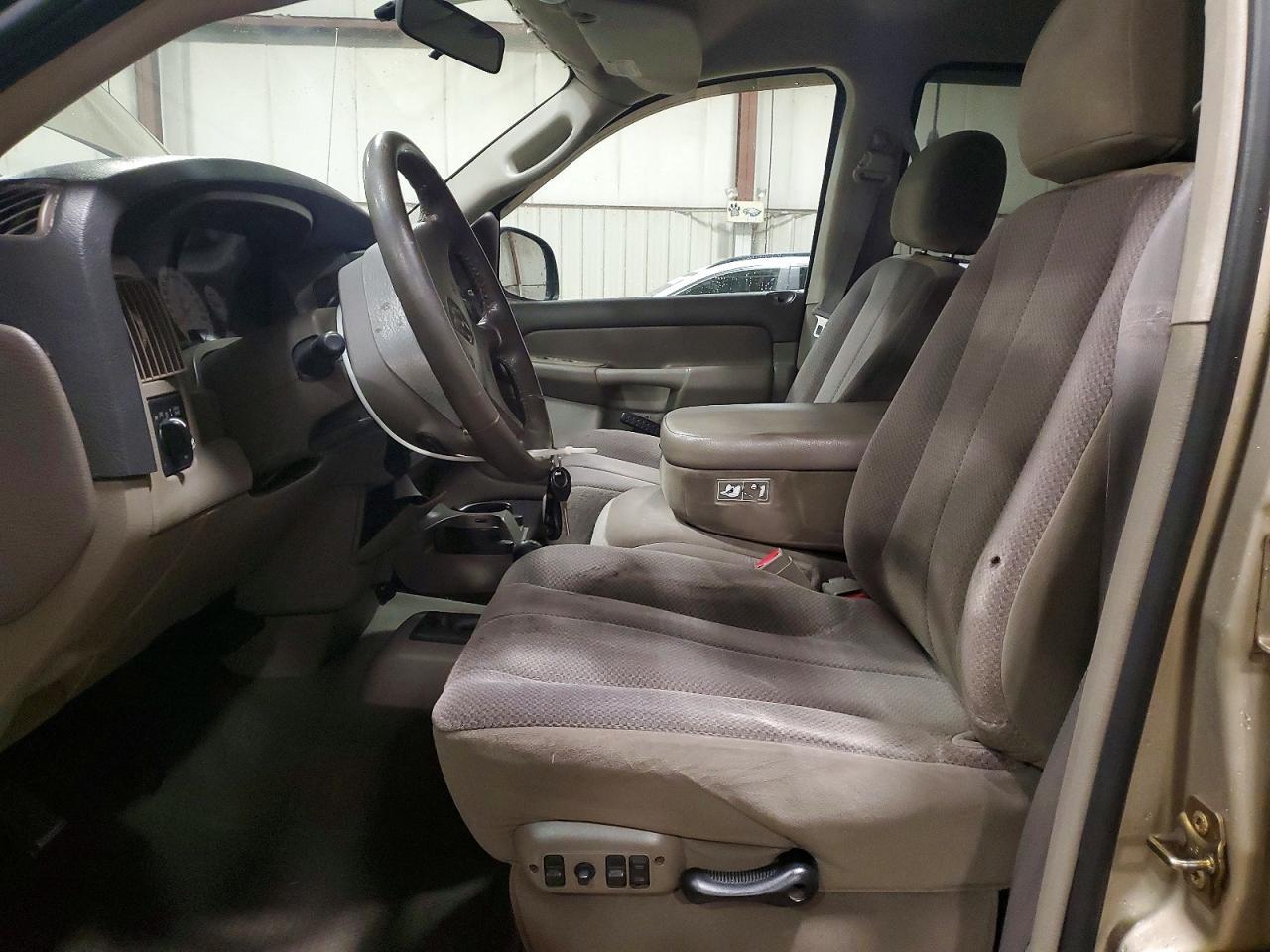 2003 Dodge RAM 1500 ST