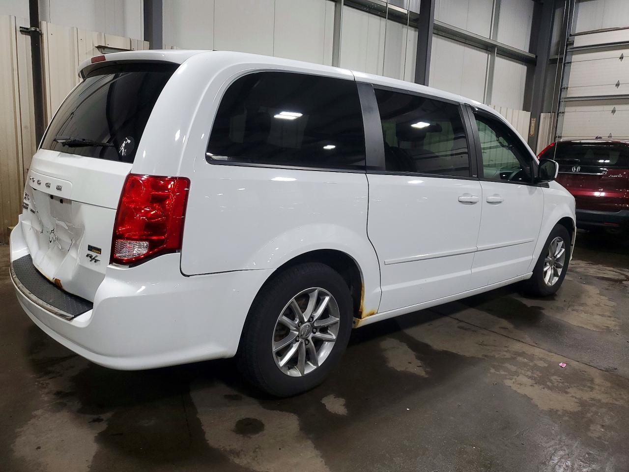 2014 Dodge Grand Caravan r