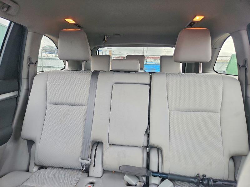 2019 Toyota Highlander le