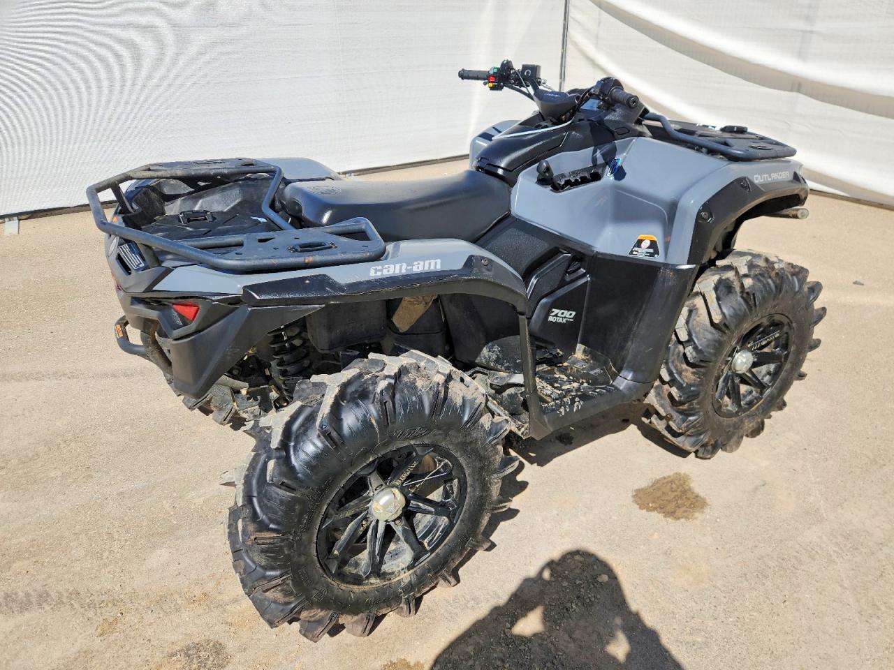 2024 Can-Am Outlander 700