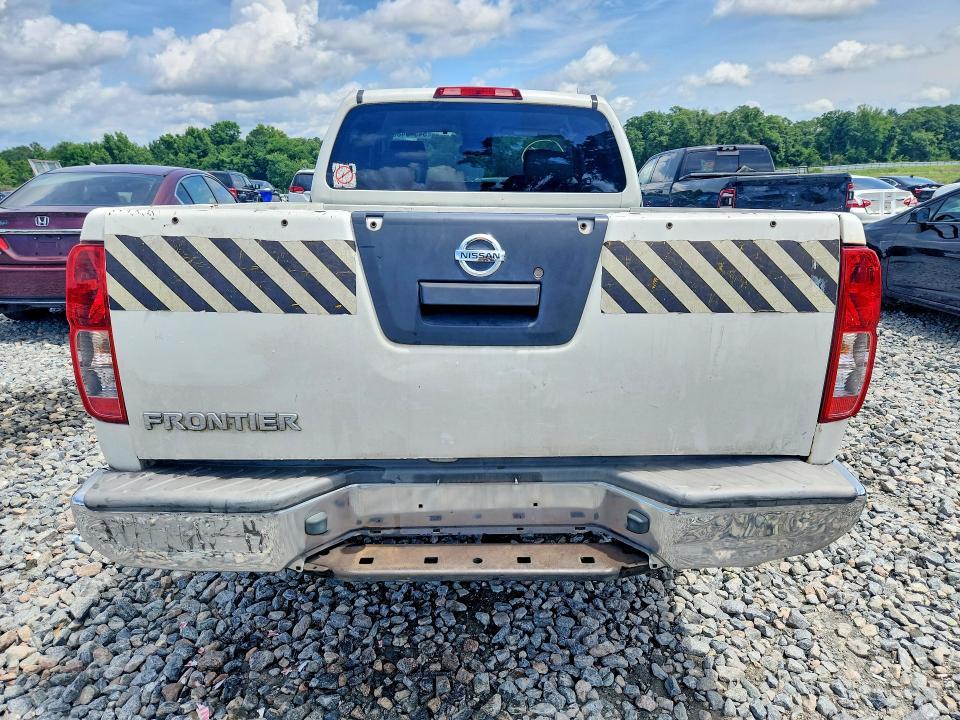 2015 Nissan Frontier S
