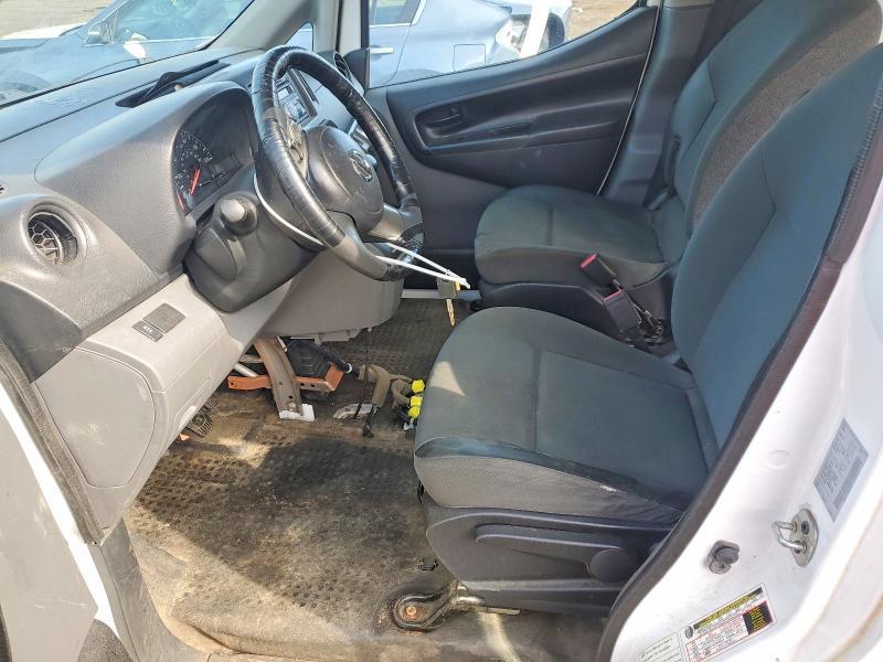 2015 Nissan NV200 S