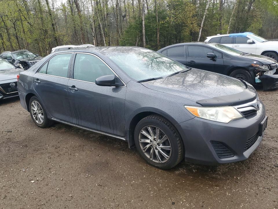 2012 Toyota Camry l