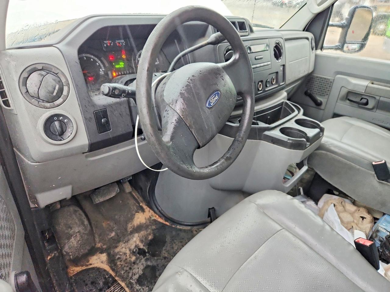 2012 Ford E350 BOX Truck