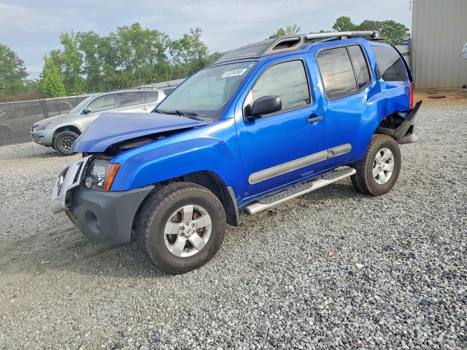 2013 Nissan Xterra x