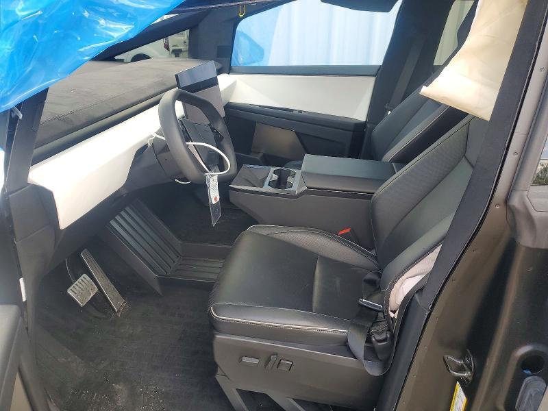 2024 Tesla Cybertruck