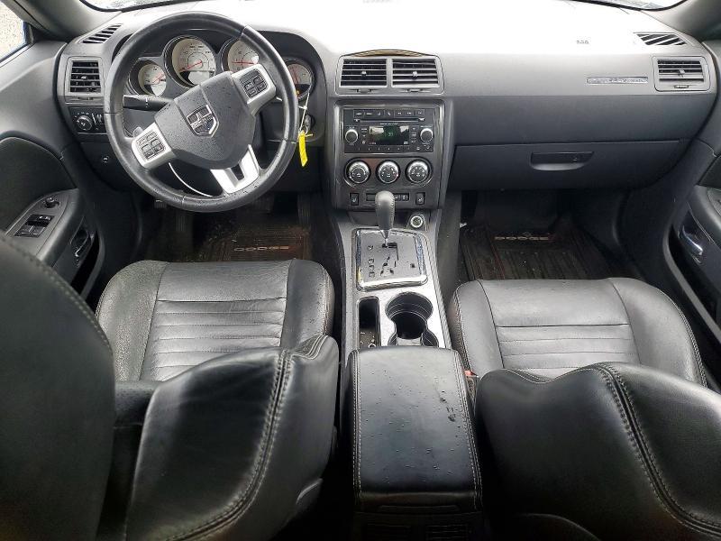 2013 Dodge Challenger sxt