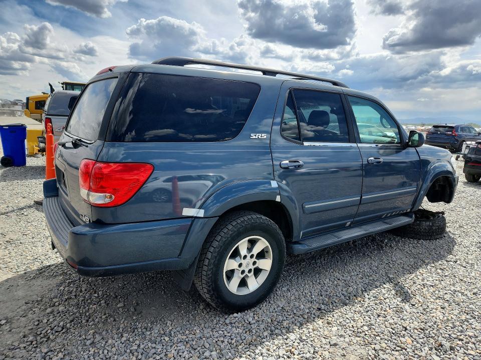 2005 Toyota Sequoia SR5