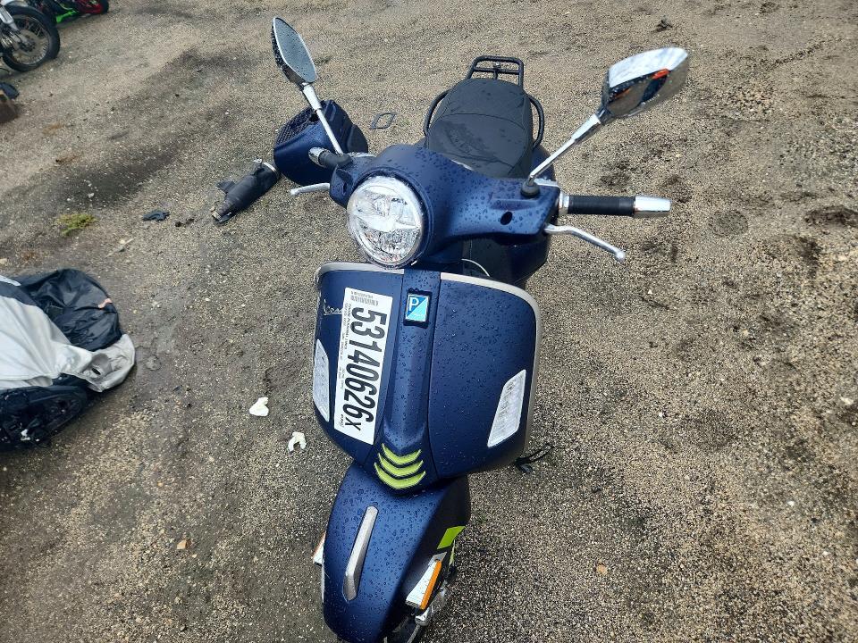 2024 Vespa GTS/SEI Giorni 300