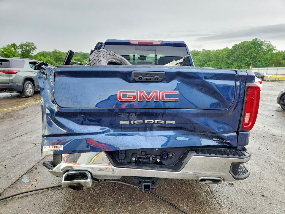 2022 GMC Sierra K1500 SLT