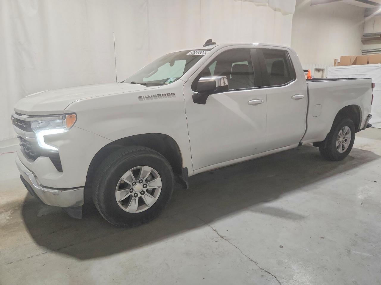 2023 Chevrolet Silverado C1500 LT