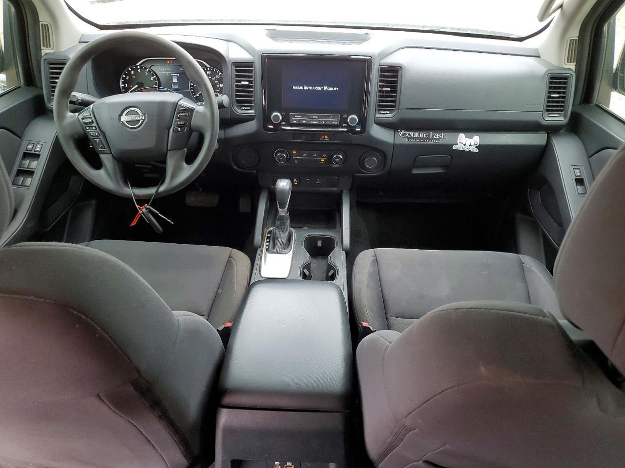 2022 Nissan Frontier S