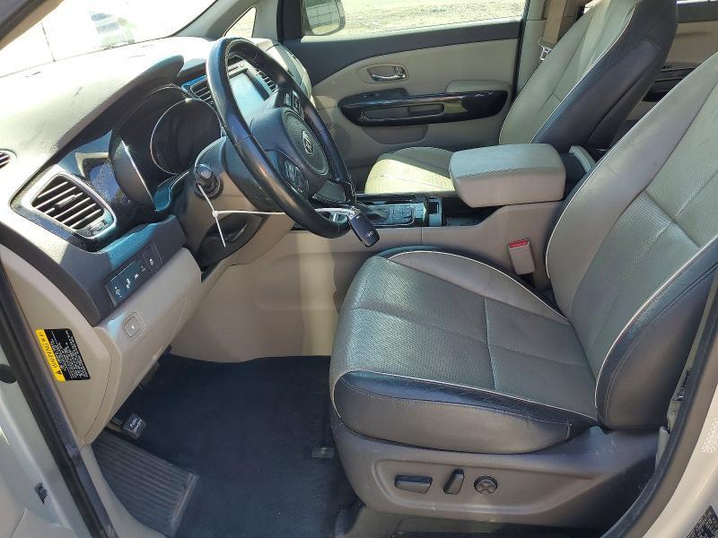 2016 KIA Sedona sx