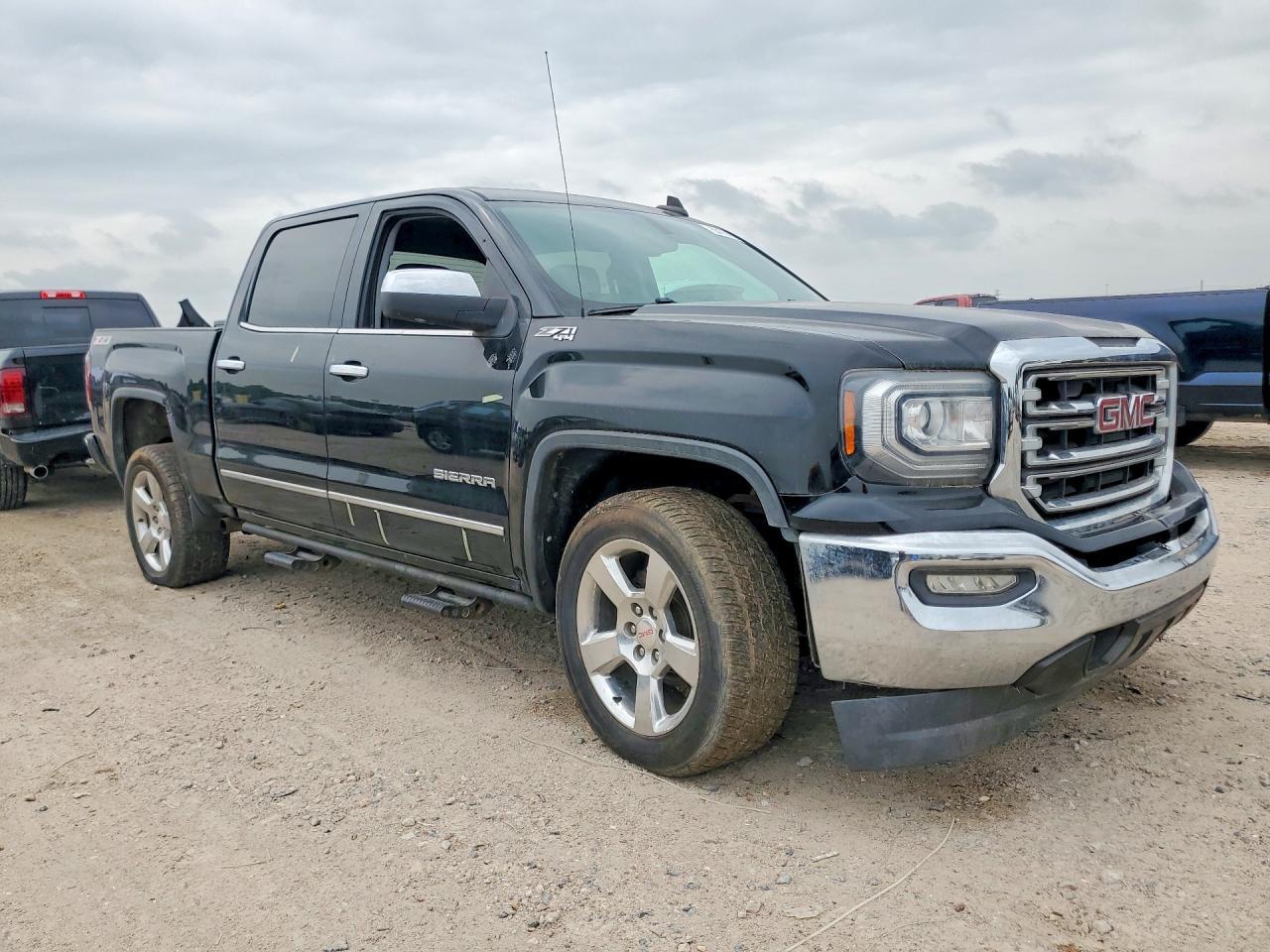 2018 GMC Sierra K1500 SLT