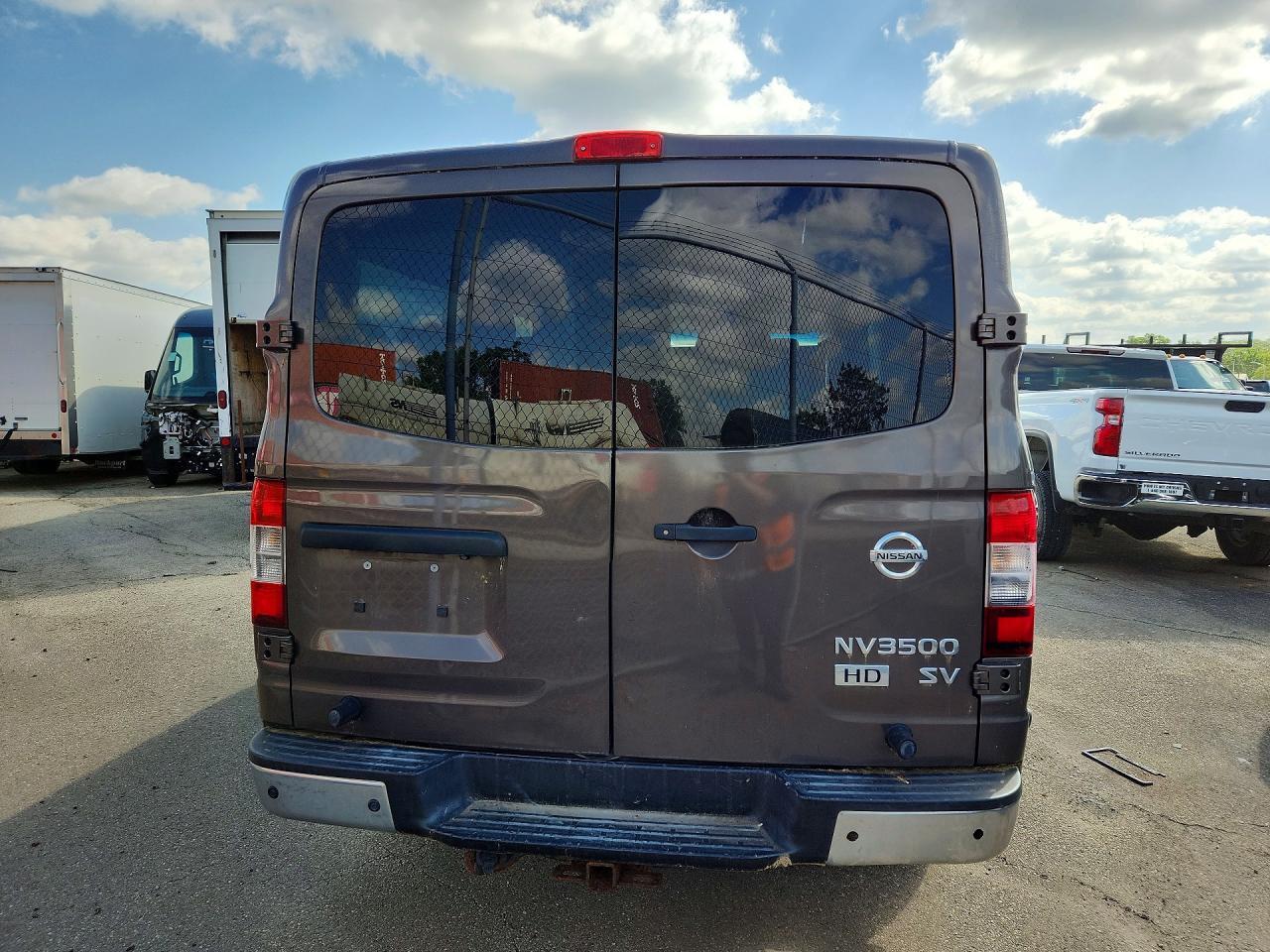 2013 Nissan NV 3500 HD S