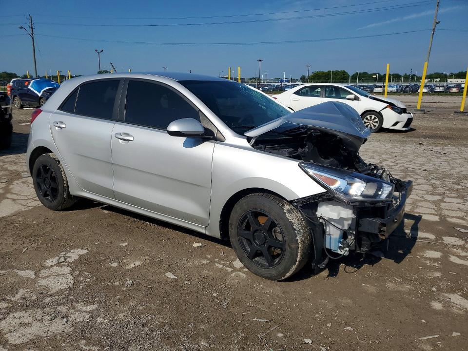 2021 KIA Rio s