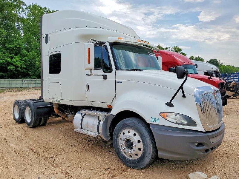 2010 International Prostar Premium Semi Truck